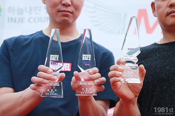 7fb22ff93a94dde20a4d1a36fff87995_1474869